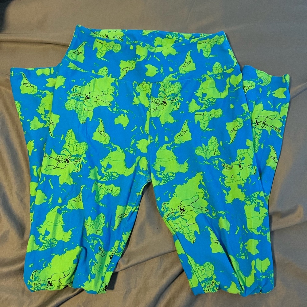 LuLaRoe one size earth/map leggings
